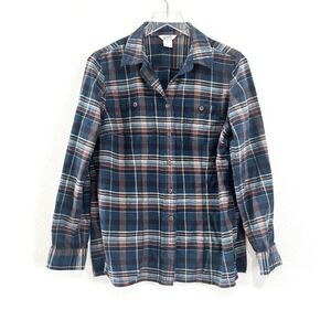 Duluth Trading Co. | Women's Free Swingin' Flannel Button Up Blue Shirt
